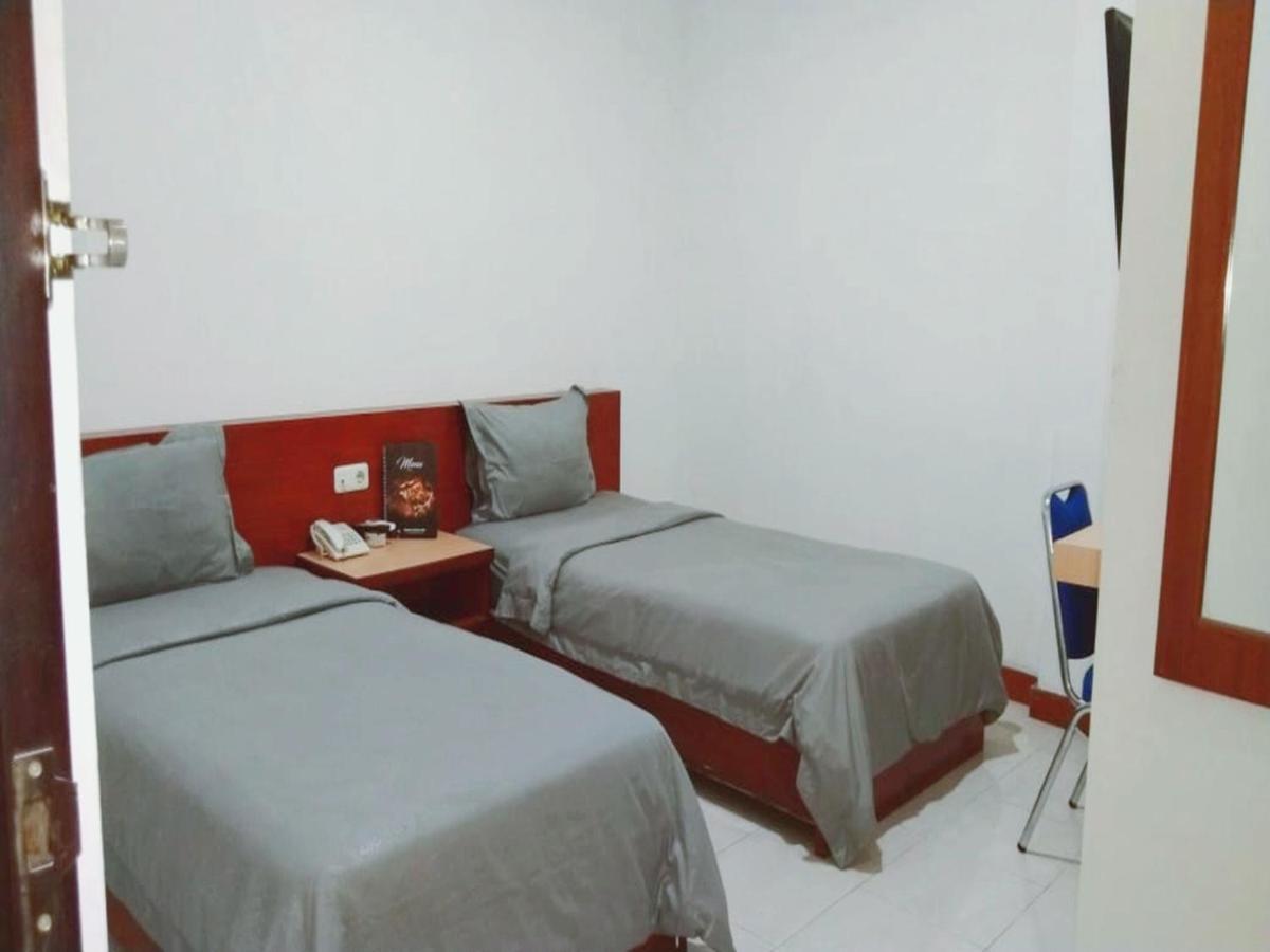 Hotel Gamalama WEST PAPUA Bagian luar foto