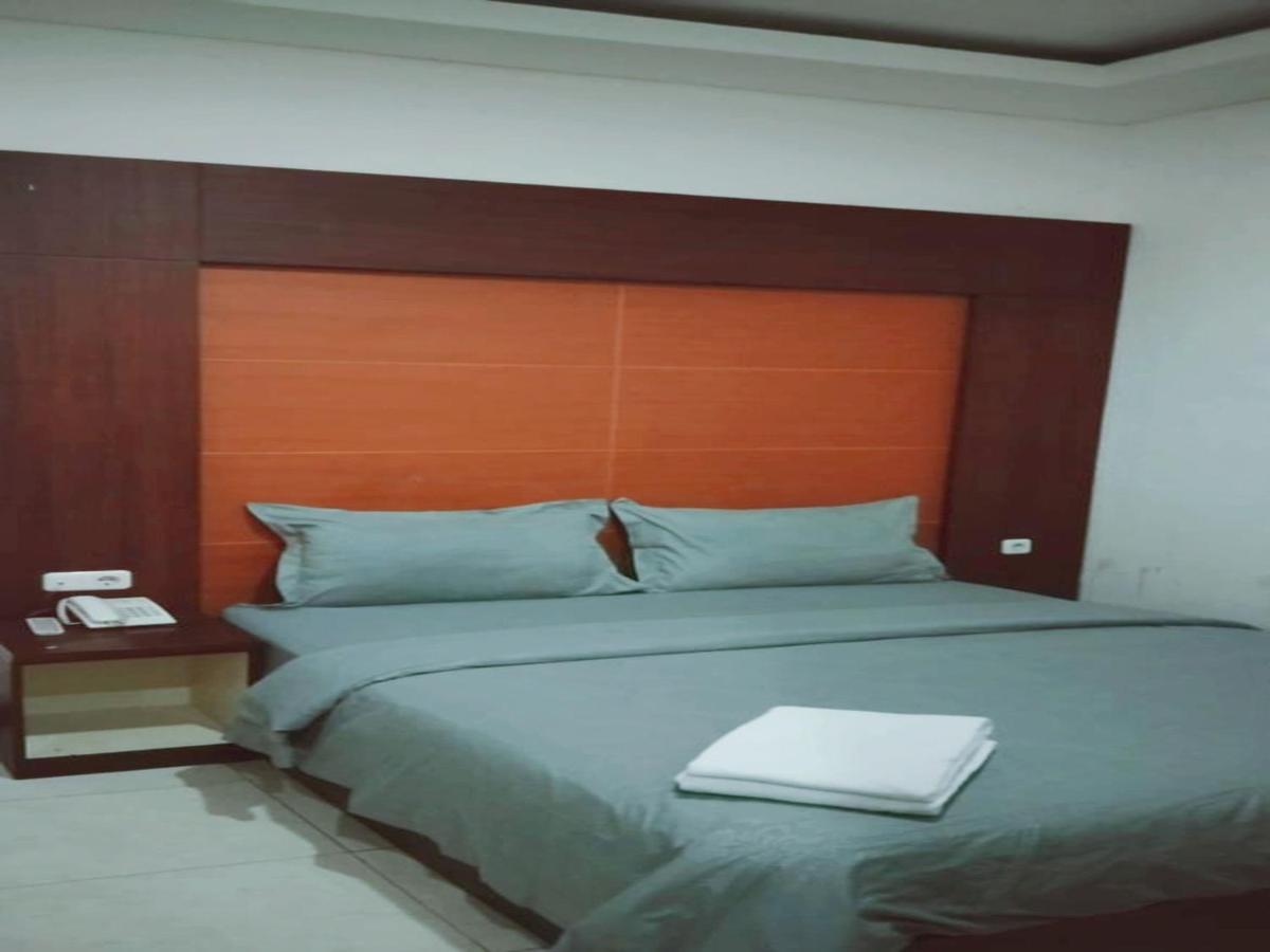 Hotel Gamalama WEST PAPUA Bagian luar foto